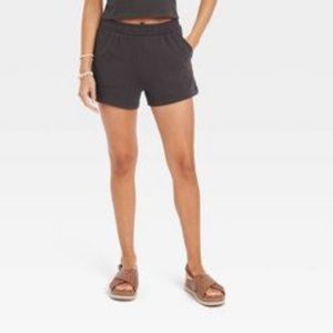 Women's French Terry Pull-On Shortsx